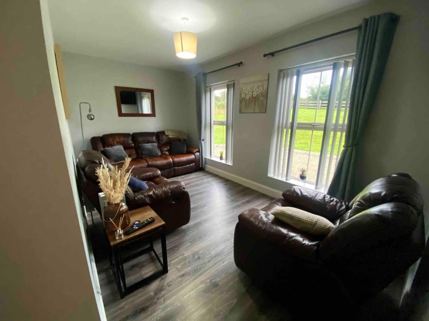 Farm stay Forest View & Hot Tub *