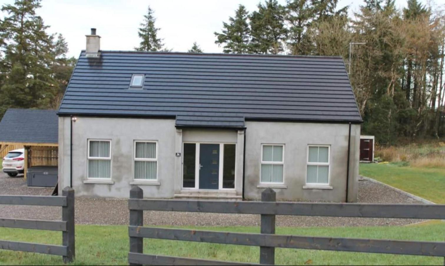 Forest View & Hot Tub * Ballynameen